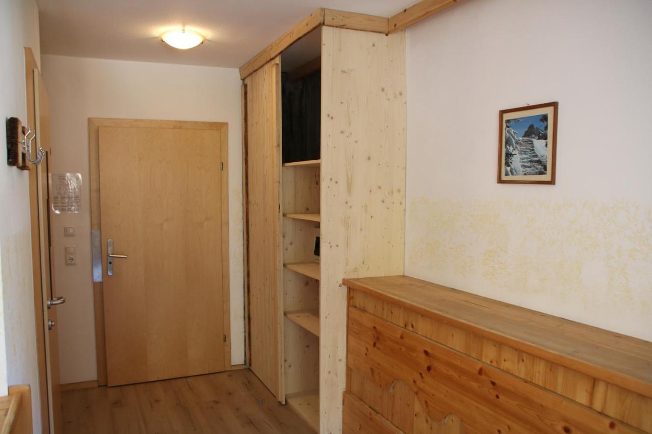Gasthof Zum Loewen Aschau Im Zillertal Exterior photo