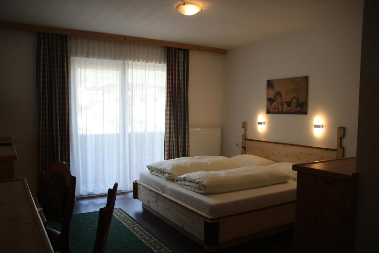 Gasthof Zum Loewen Aschau Im Zillertal Exterior photo