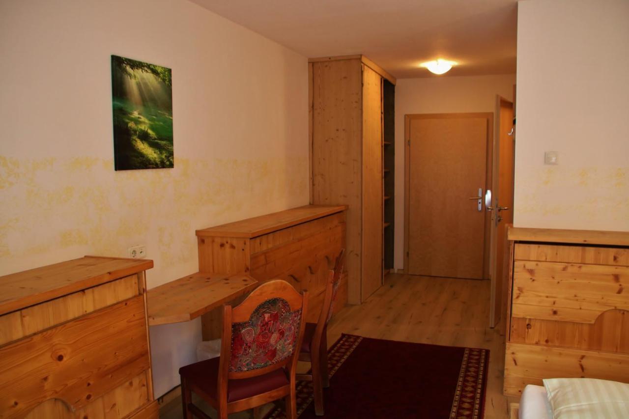 Gasthof Zum Loewen Aschau Im Zillertal Exterior photo