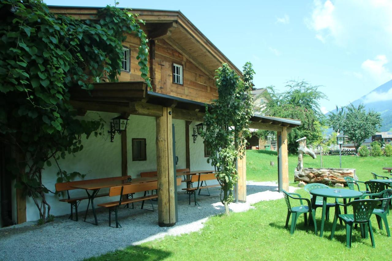 Gasthof Zum Loewen Aschau Im Zillertal Exterior photo