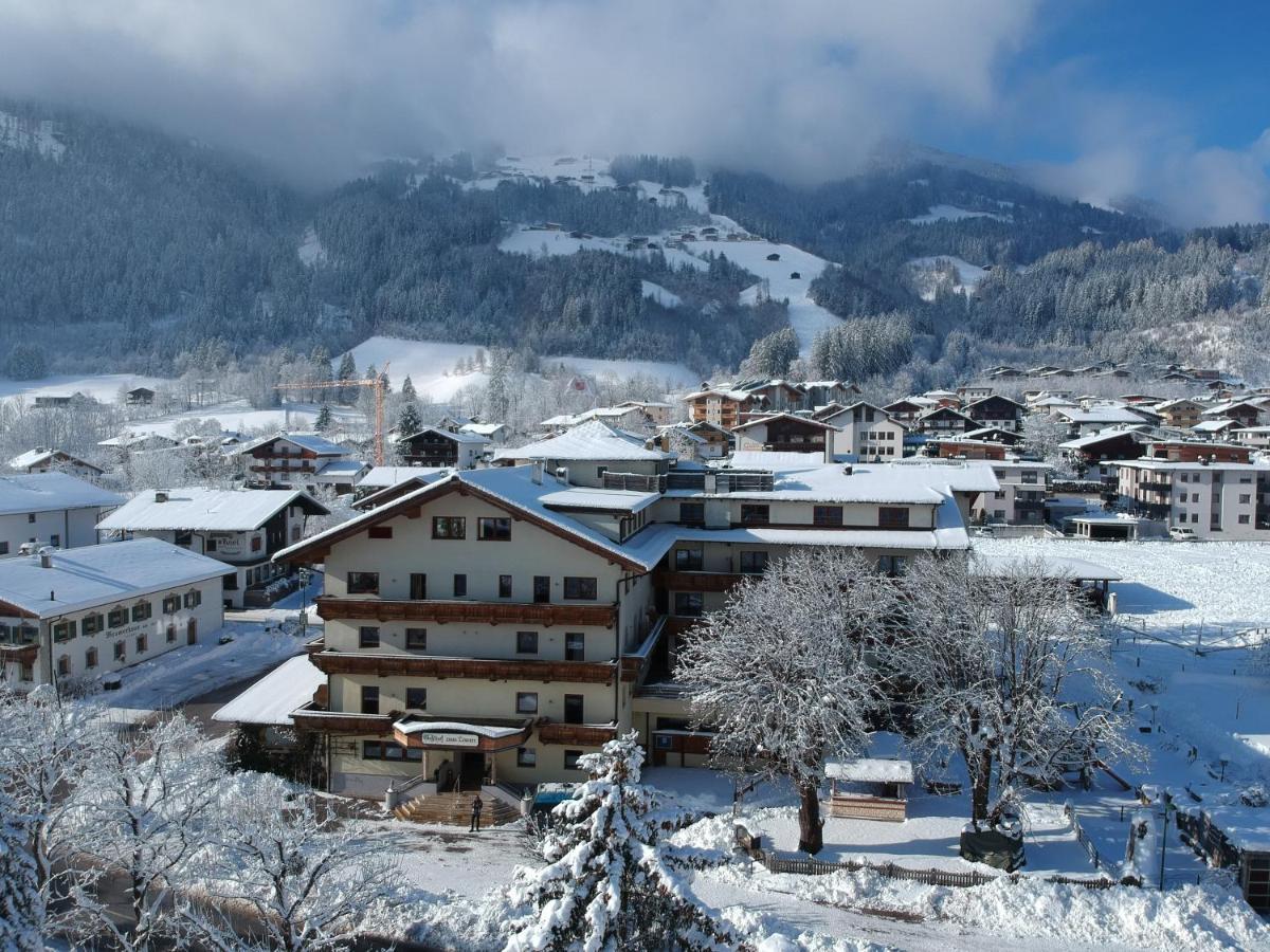 Gasthof Zum Loewen Aschau Im Zillertal Exterior photo