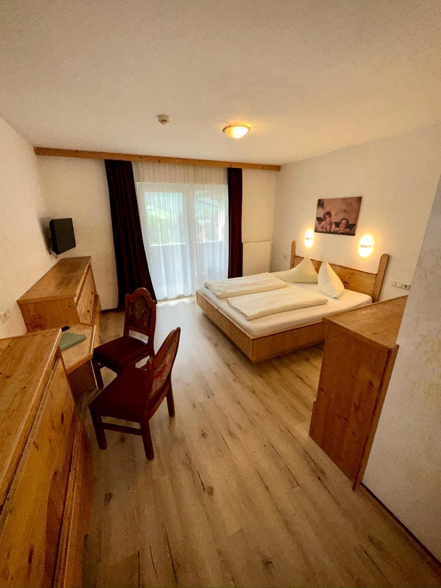 Gasthof Zum Loewen Aschau Im Zillertal Exterior photo