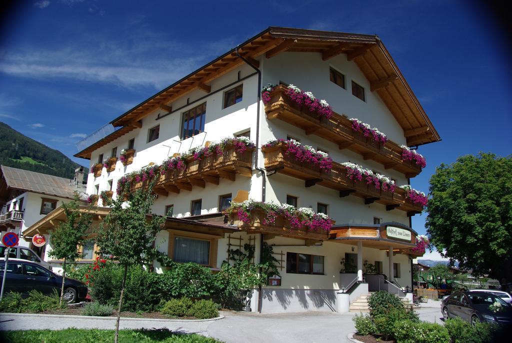 Gasthof Zum Loewen Aschau Im Zillertal Exterior photo
